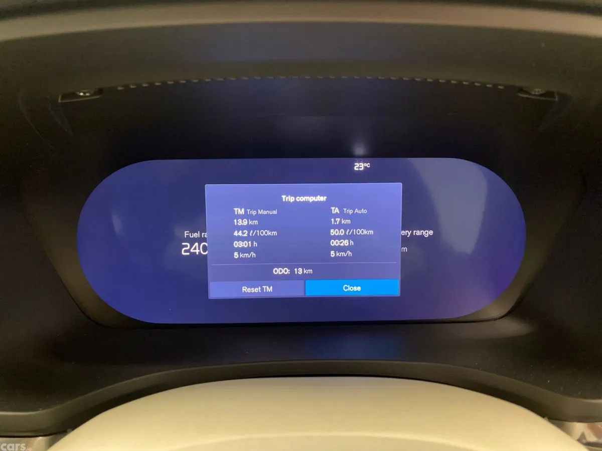 Volvo V60 Estate, Petrol Plug-in Hybrid, 2026, Black