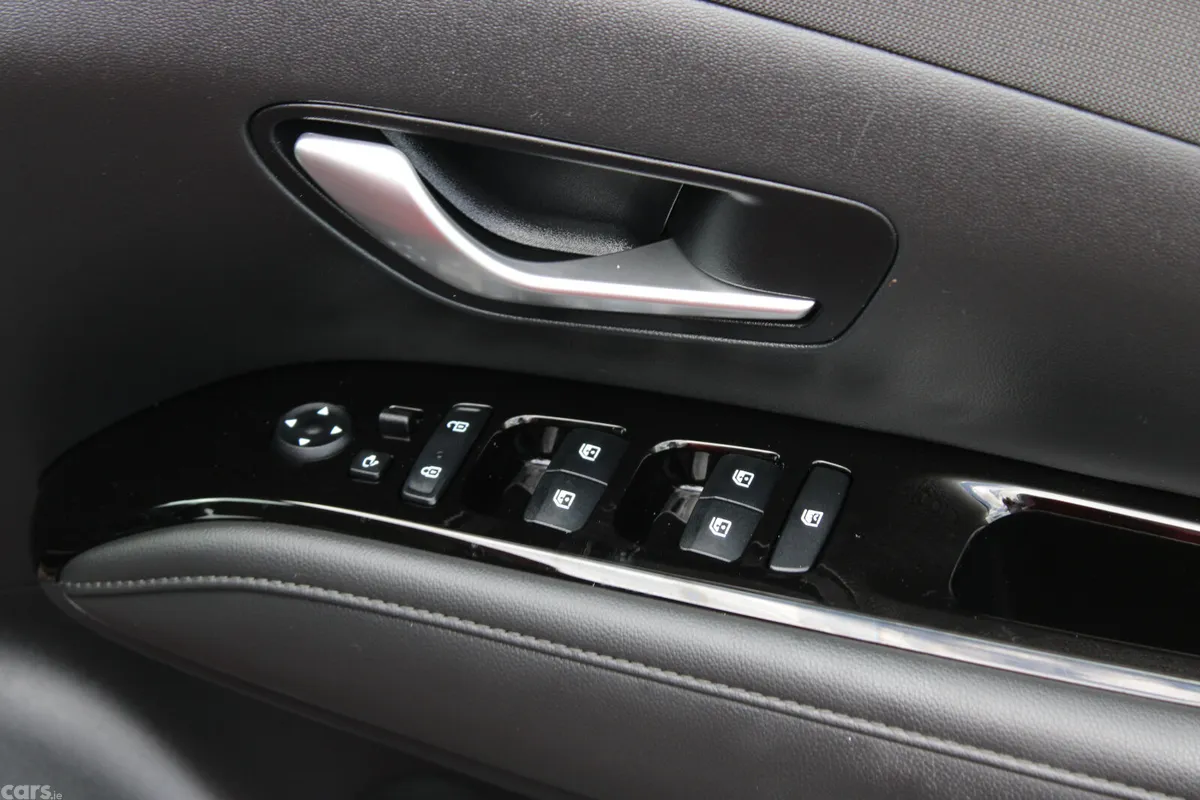 Hyundai Tucson SUV, Petrol Hybrid, 2024, Red