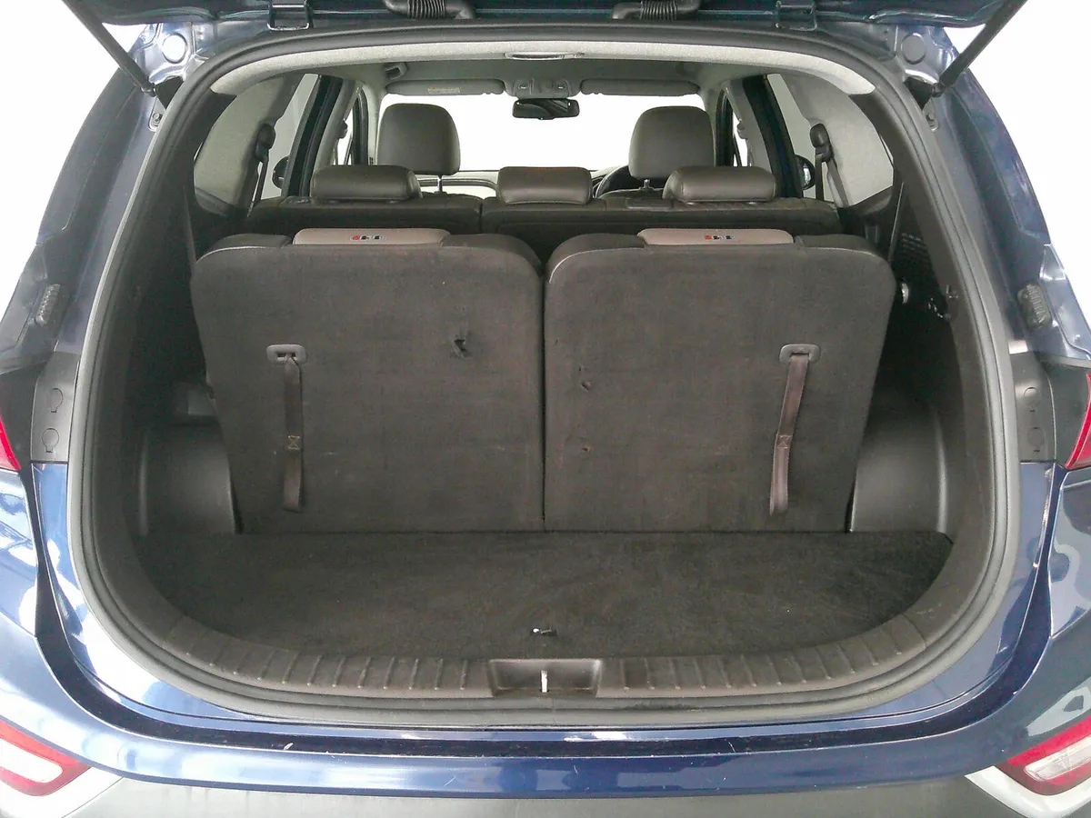 Hyundai Santa Fe SUV, Diesel, 2019, Blue