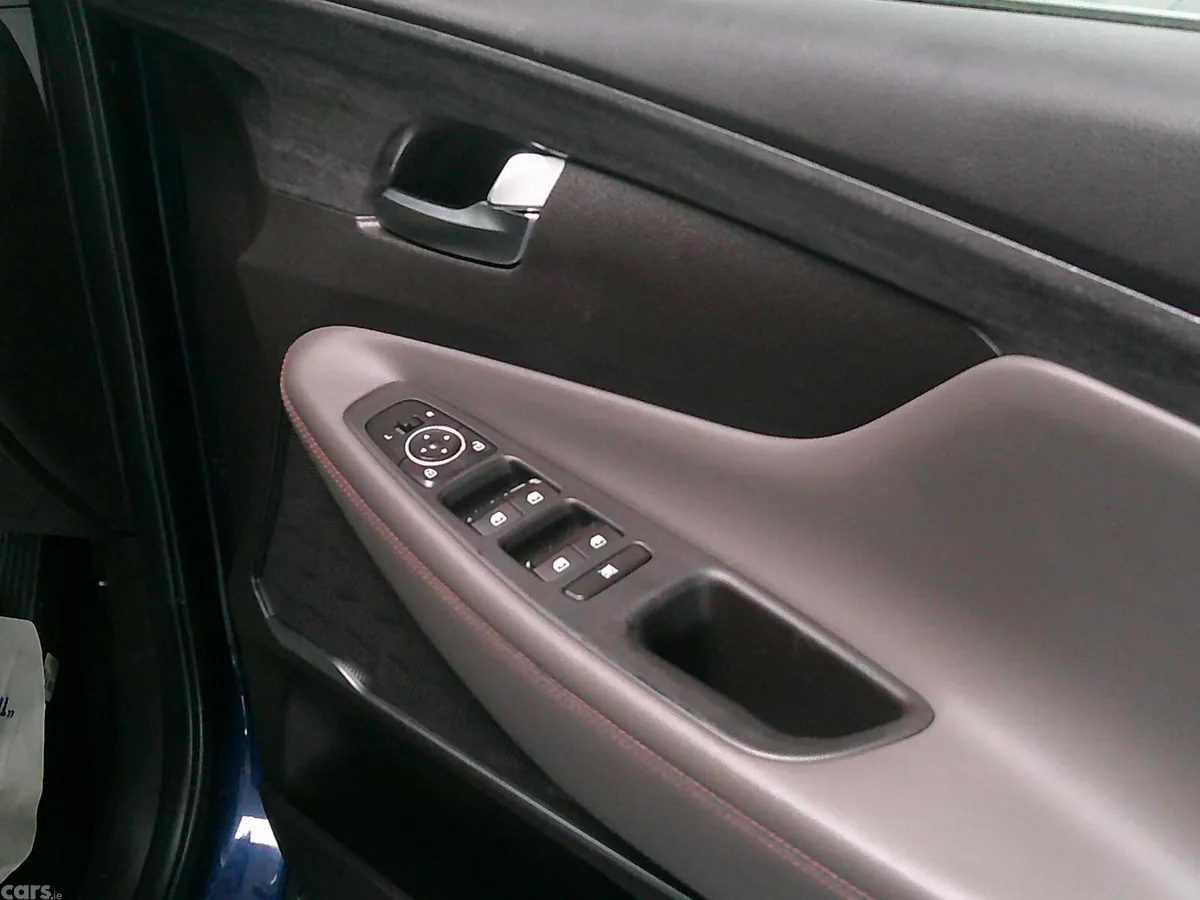 Hyundai Santa Fe SUV, Diesel, 2019, Blue