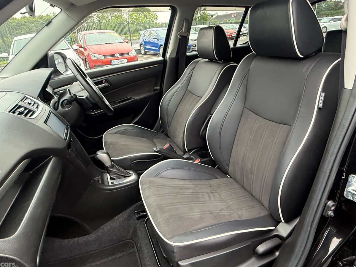 Suzuki Swift Hatchback, Petrol, 2015, Black