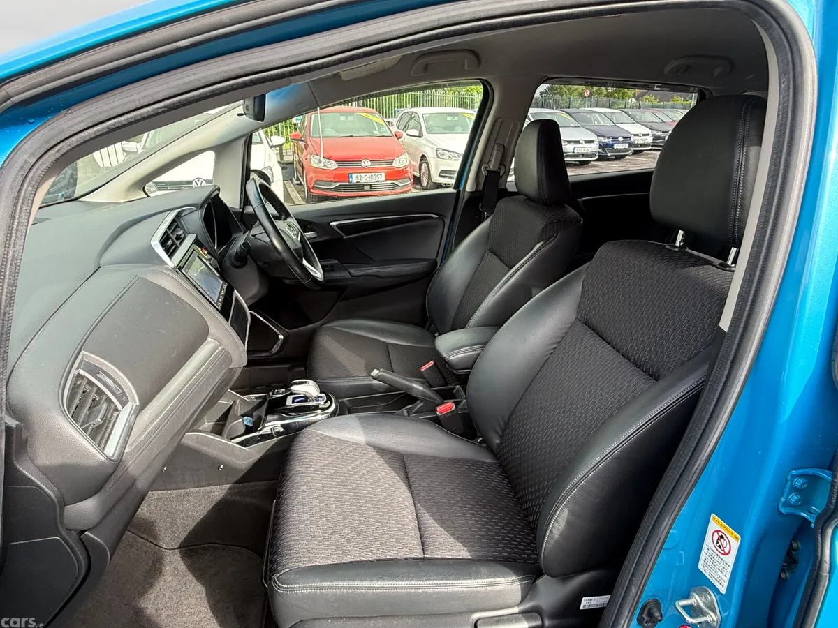 Honda Fit Hatchback, Petrol Hybrid, 2013, Blue