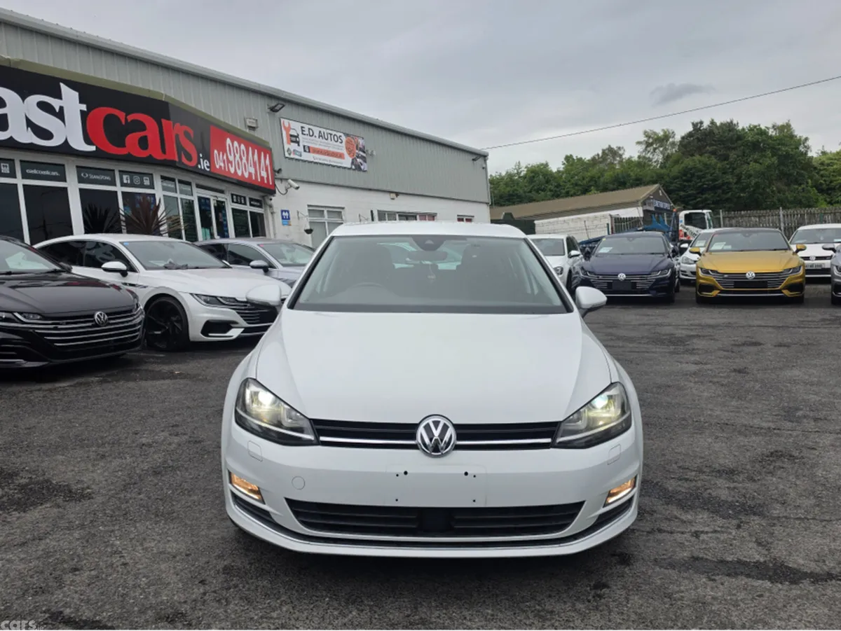 Volkswagen Golf Hatchback, Petrol, 2017, White