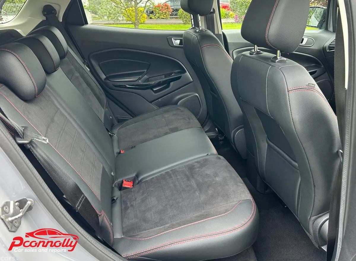 Ford EcoSport SUV, Petrol, 2023, Grey