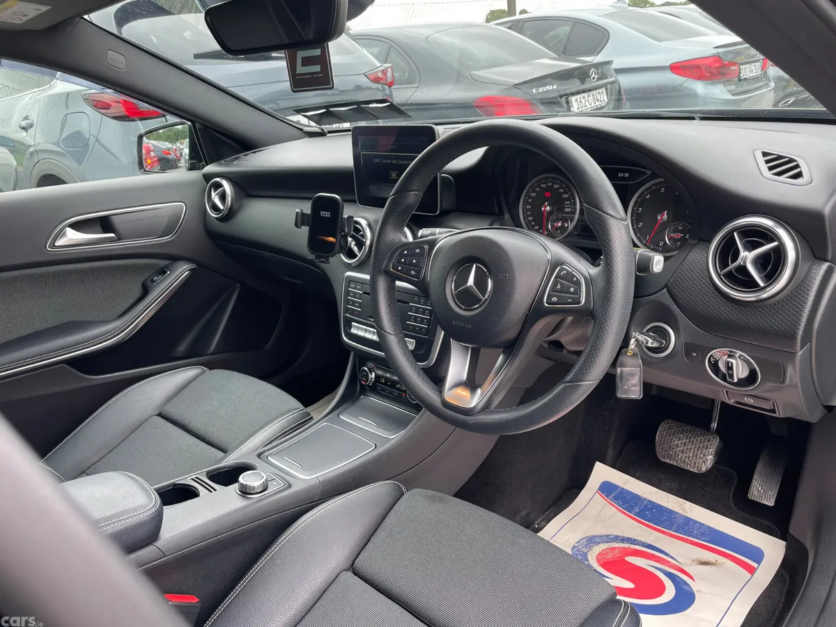 Mercedes-Benz A-Class Hatchback, Petrol, 2018, Black