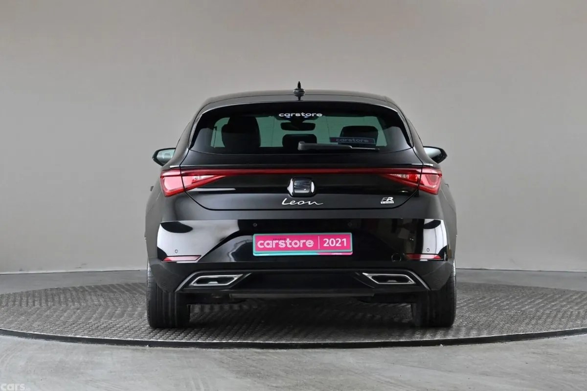 SEAT Leon Hatchback, Petrol Plug-in Hybrid, 2021, Black
