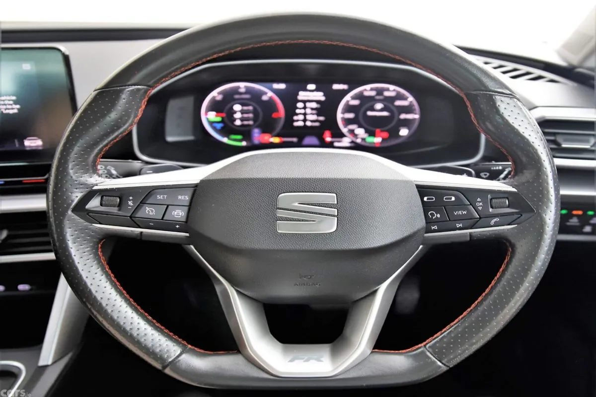 SEAT Leon Hatchback, Petrol Plug-in Hybrid, 2021, Black