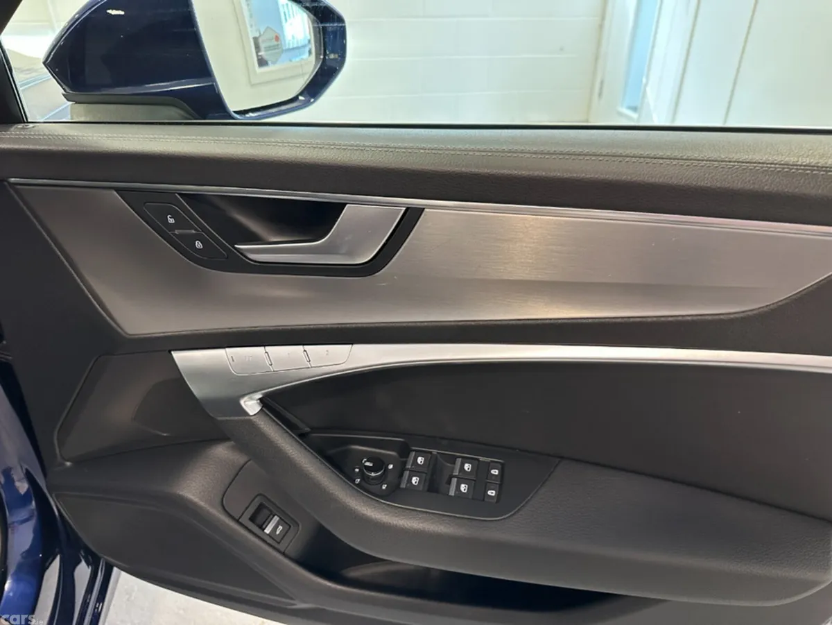 Audi A6 Saloon, Diesel, 2021, Blue