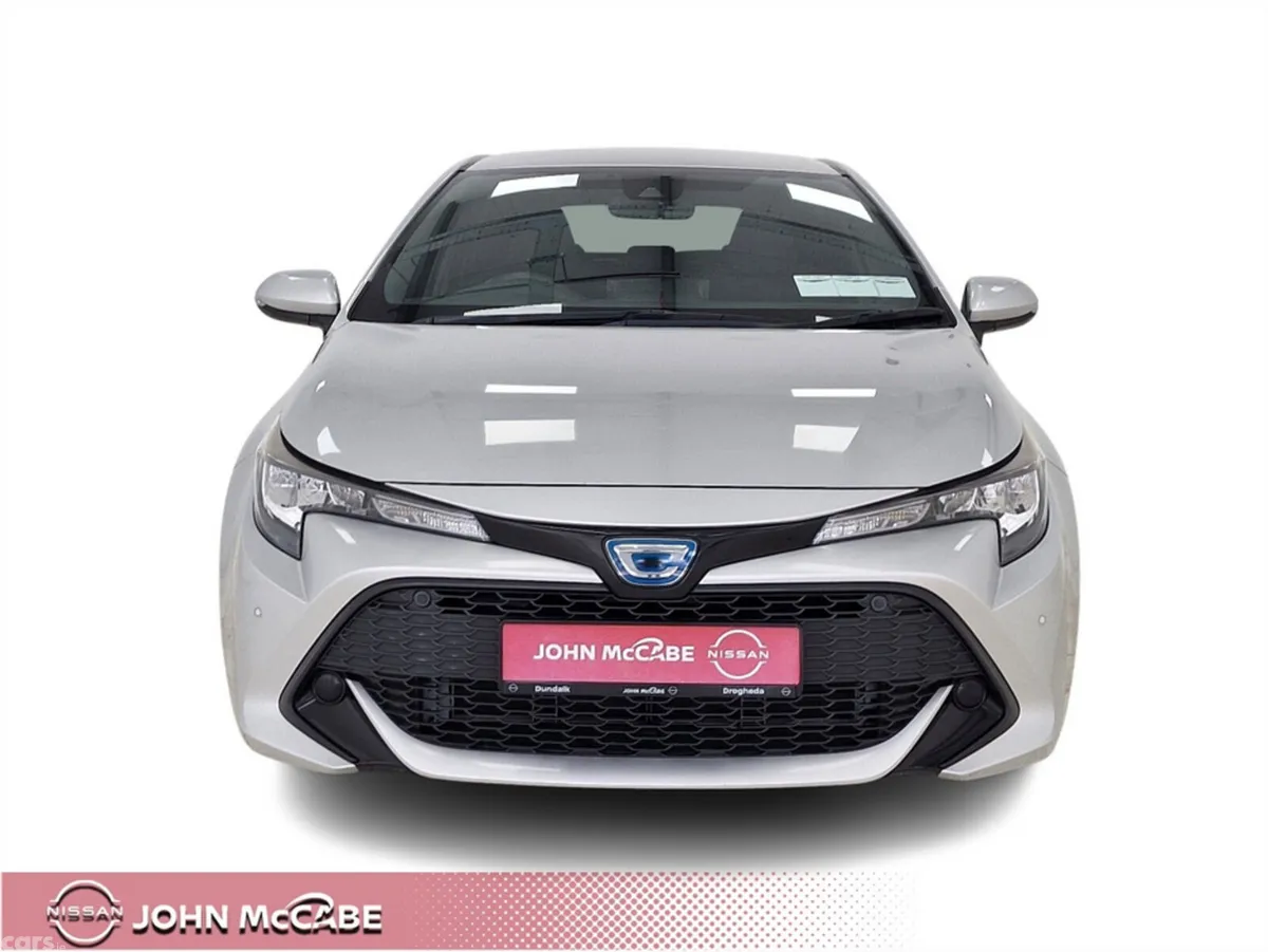 Toyota Corolla Saloon, Petrol Hybrid, 2018, Silver