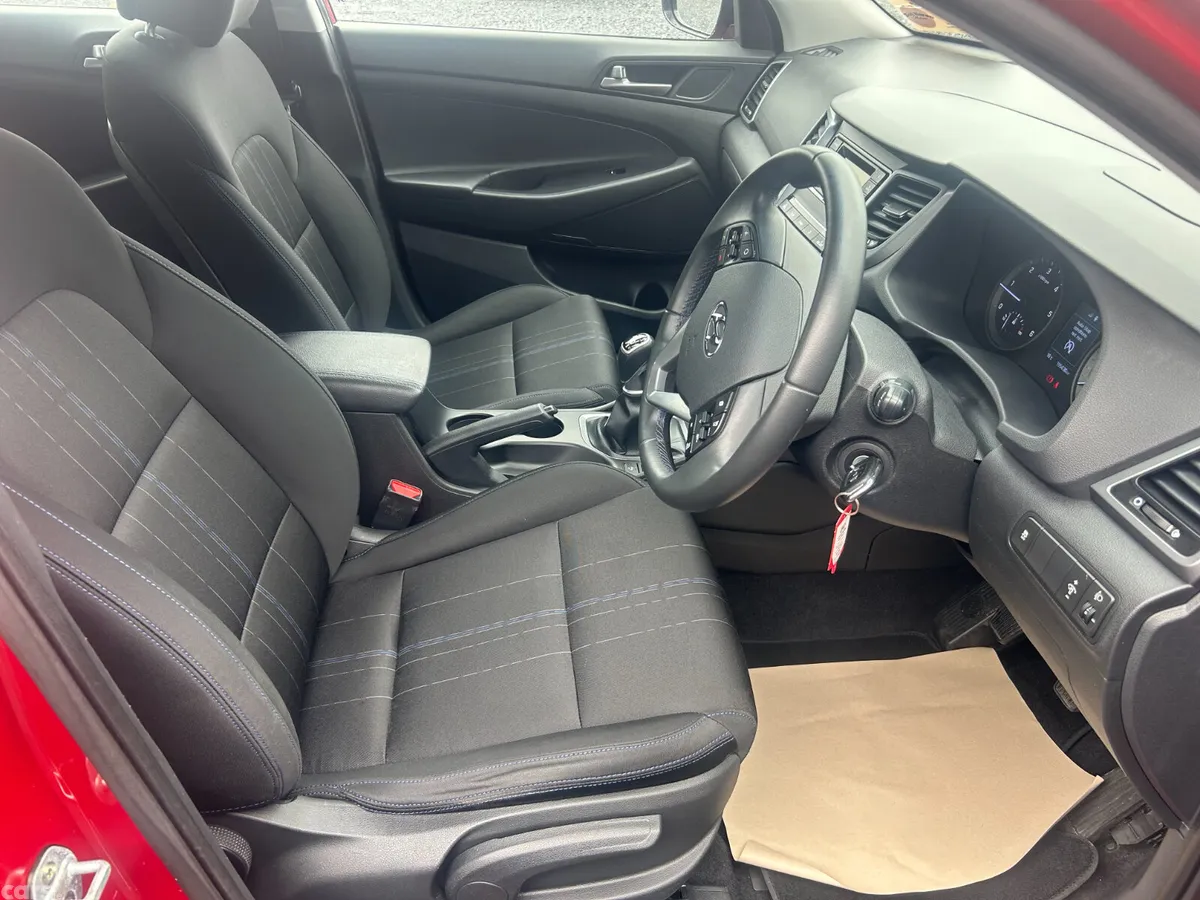 Hyundai Tucson SUV, Diesel, 2018, Red