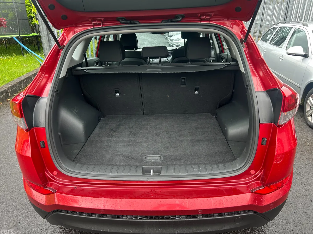 Hyundai Tucson SUV, Diesel, 2018, Red