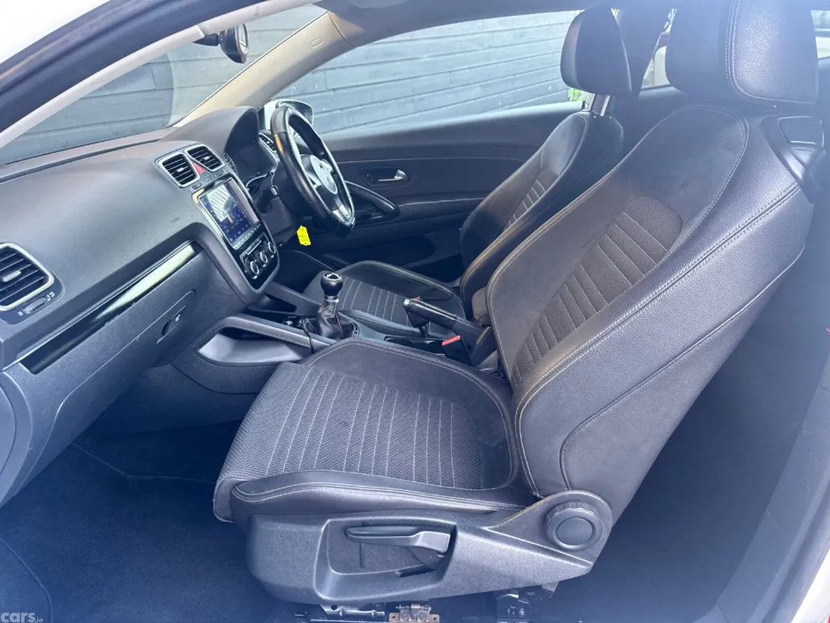 Volkswagen Scirocco Coupe, Petrol, 2012, White