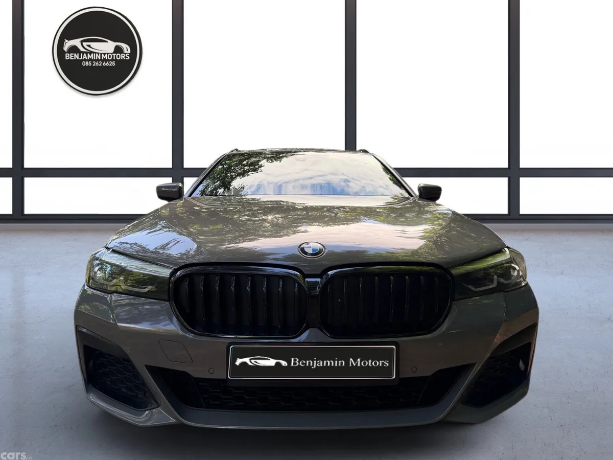 BMW 5-Series Estate, Diesel, 2021, Grey