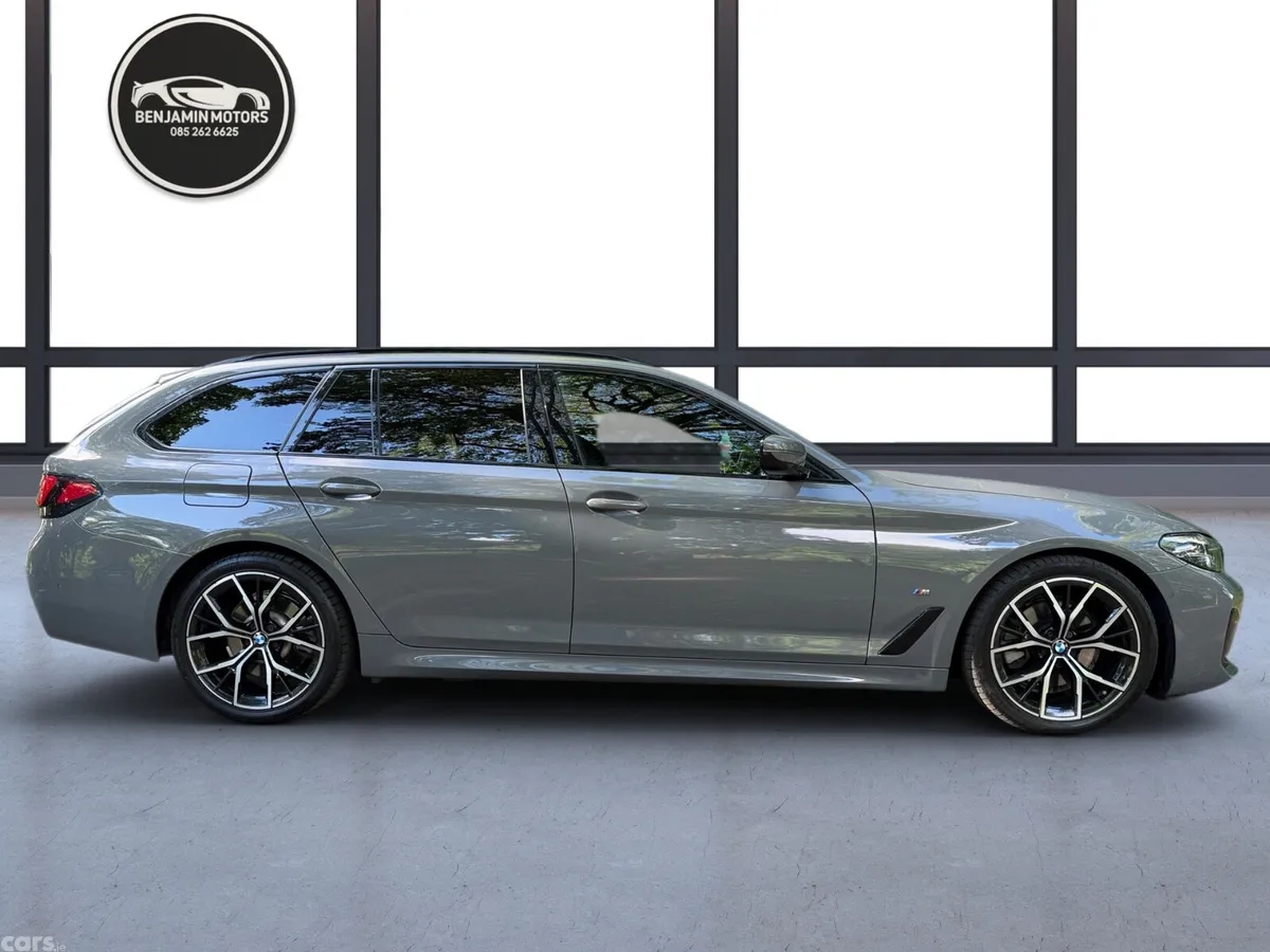 BMW 5-Series Estate, Diesel, 2021, Grey