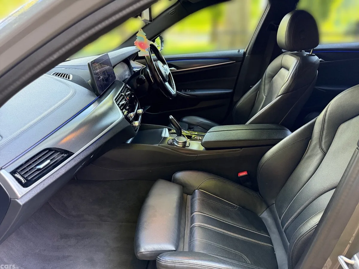 BMW 5-Series Estate, Diesel, 2021, Grey