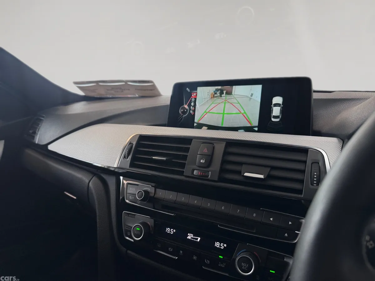 BMW 3-Series Saloon, Diesel, 2018, Black