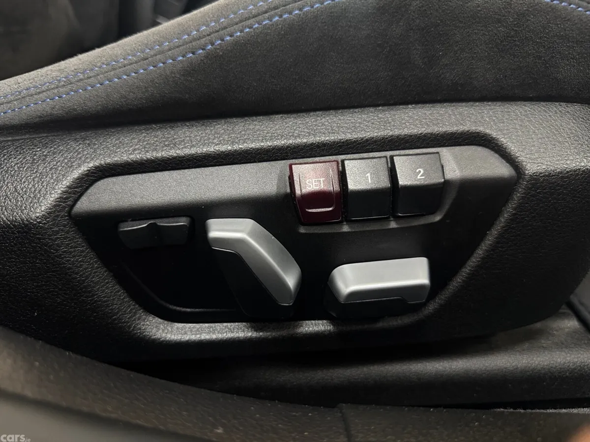 BMW 3-Series Saloon, Diesel, 2018, Black