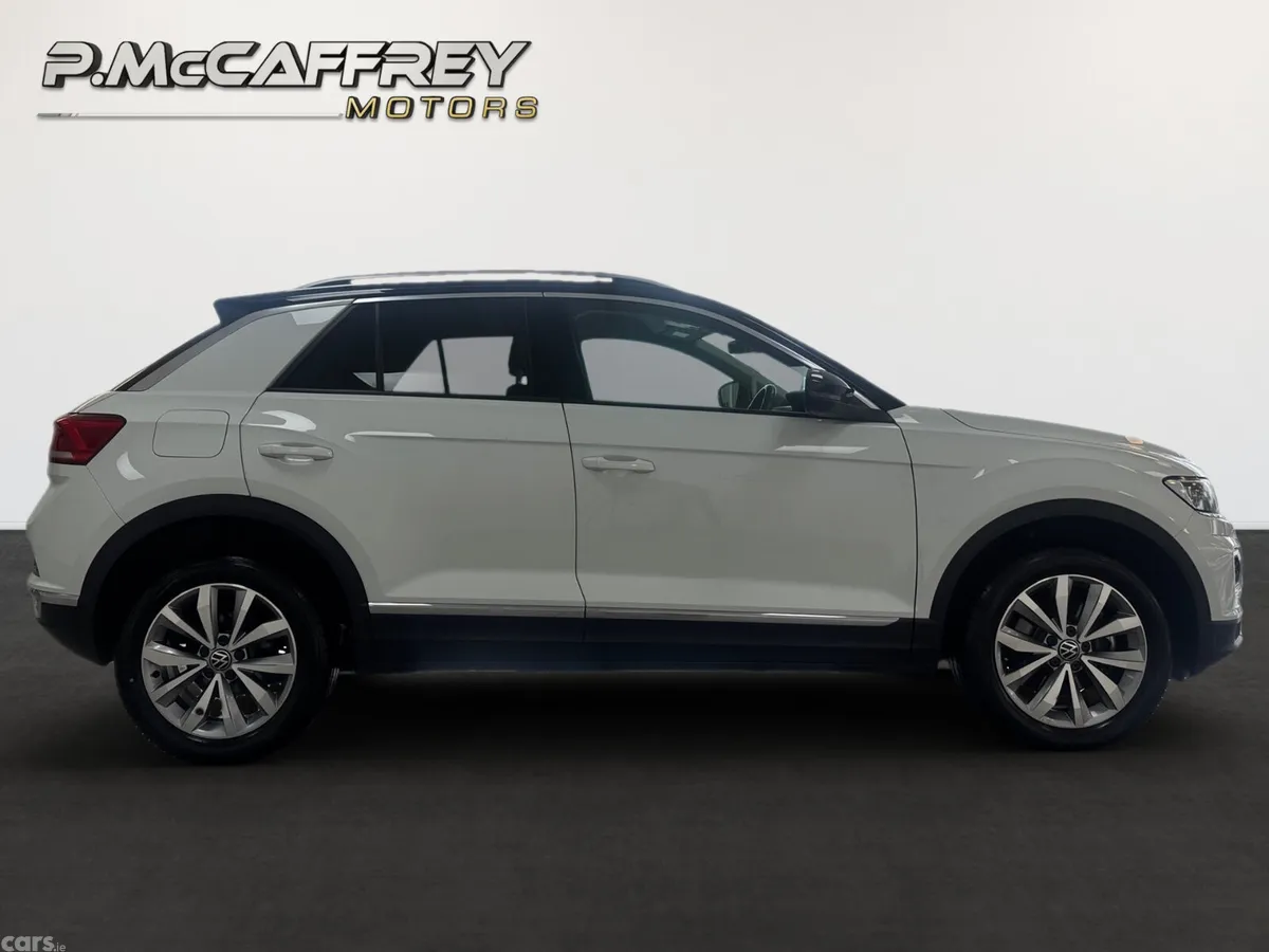 Volkswagen T-Roc SUV, Diesel, 2021, White
