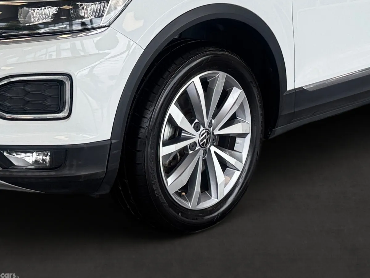 Volkswagen T-Roc SUV, Diesel, 2021, White