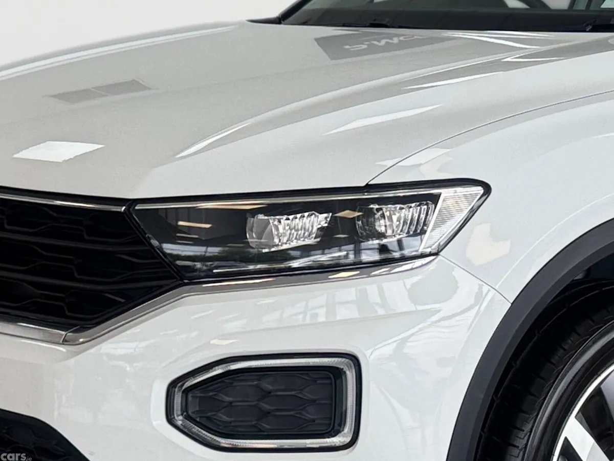 Volkswagen T-Roc SUV, Diesel, 2021, White