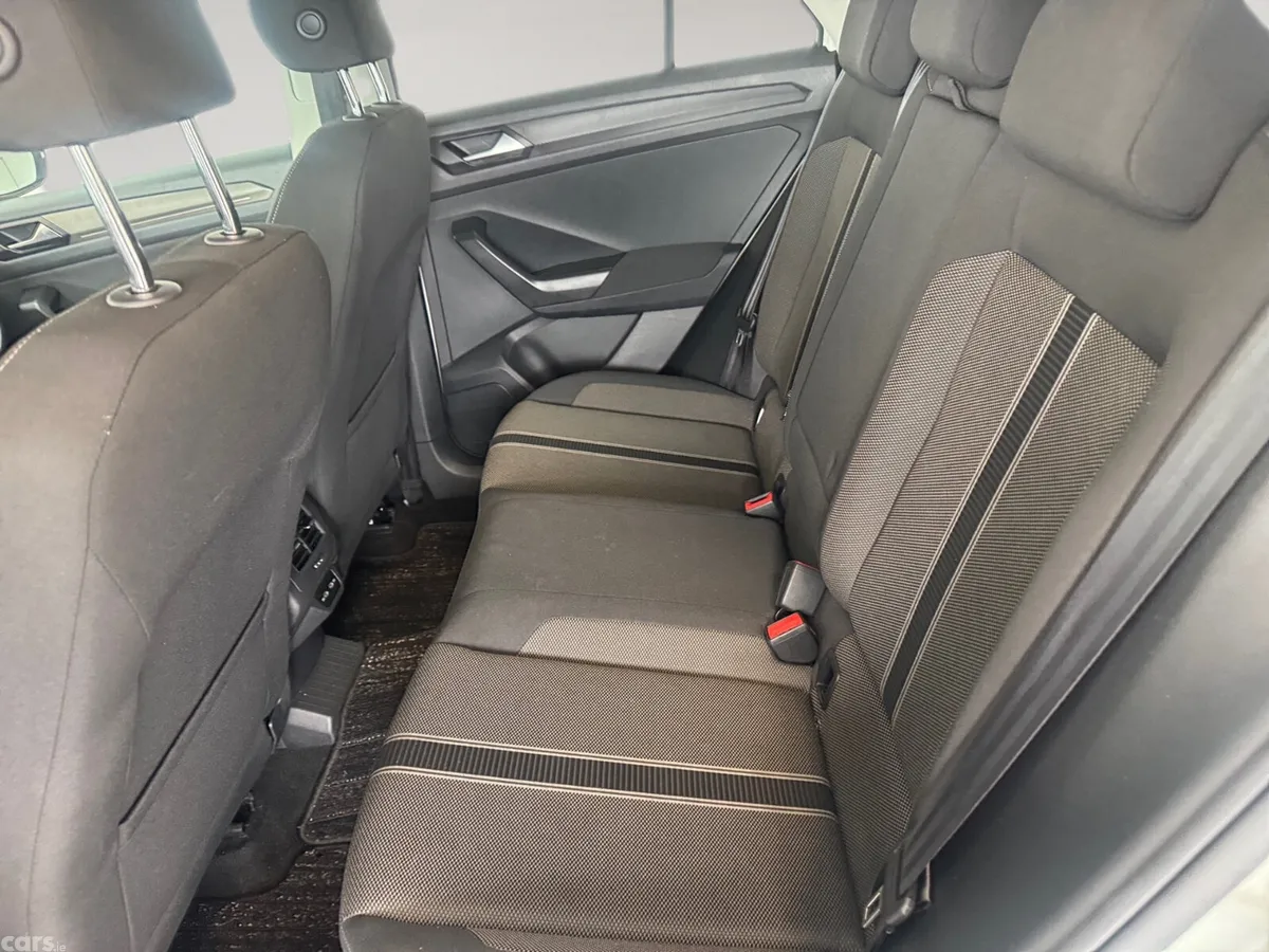 Volkswagen T-Roc SUV, Diesel, 2021, White