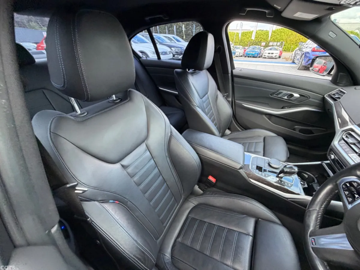 BMW 3-Series Saloon, Diesel, 2019, White