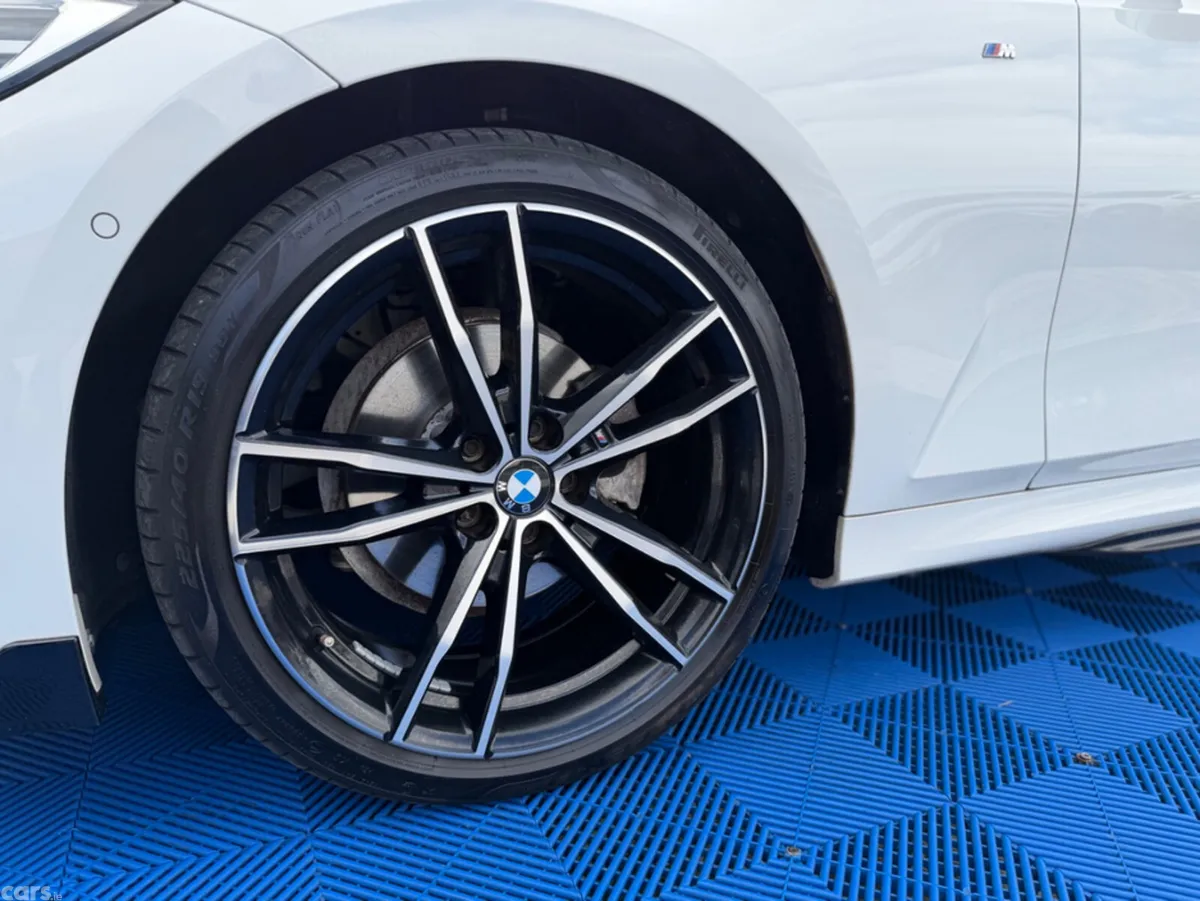 BMW 3-Series Saloon, Diesel, 2019, White