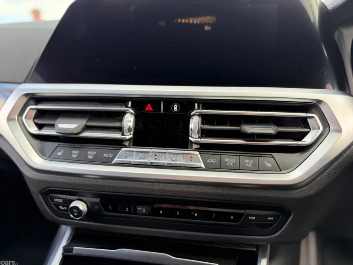 BMW 3-Series Saloon, Diesel, 2019, White