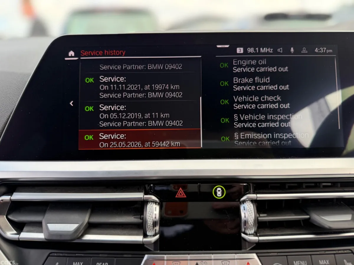 BMW 3-Series Saloon, Diesel, 2019, White