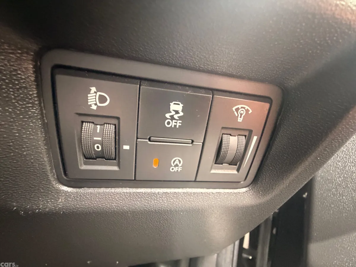 Hyundai i20 Hatchback, Petrol, 2014, Black