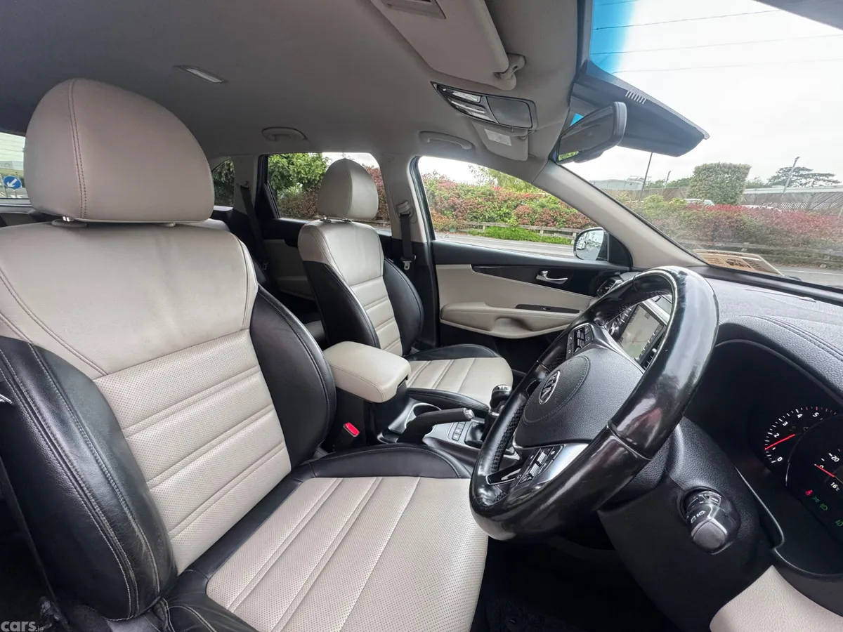 Kia Sorento SUV, Diesel, 2019, Blue