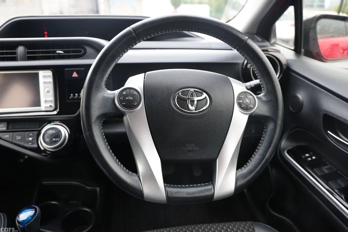 Toyota Aqua Hatchback, Petrol Hybrid, 2015, Red