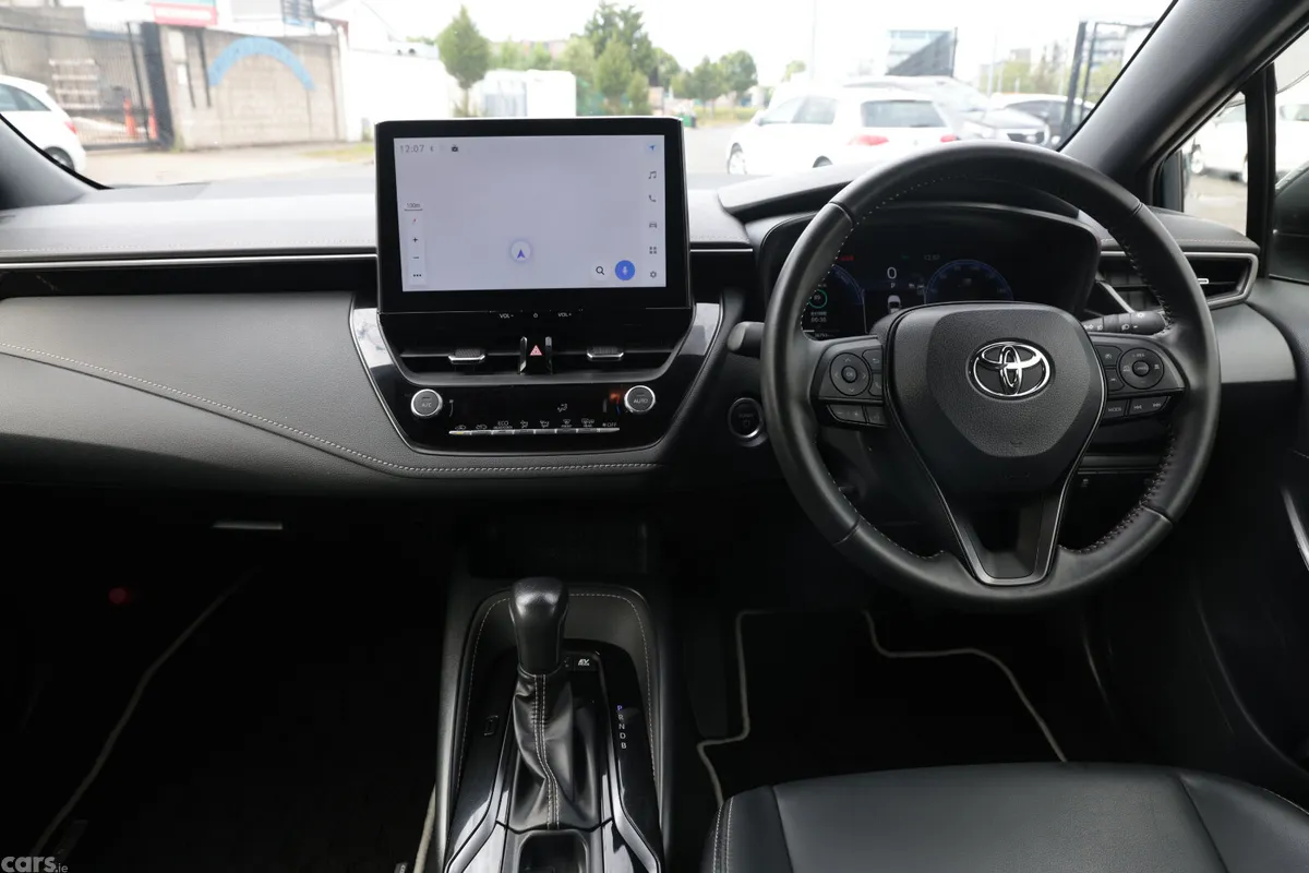 Toyota Corolla Saloon, Petrol Hybrid, 2023, Grey