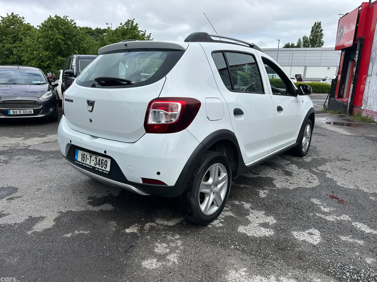 Dacia Sandero Stepway Hatchback, Diesel, 2016, White