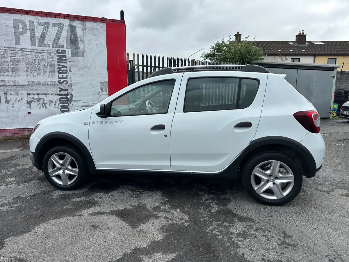 Dacia Sandero Stepway Hatchback, Diesel, 2016, White
