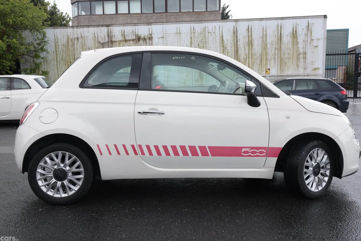Fiat 500 Hatchback, Petrol, 2015, White