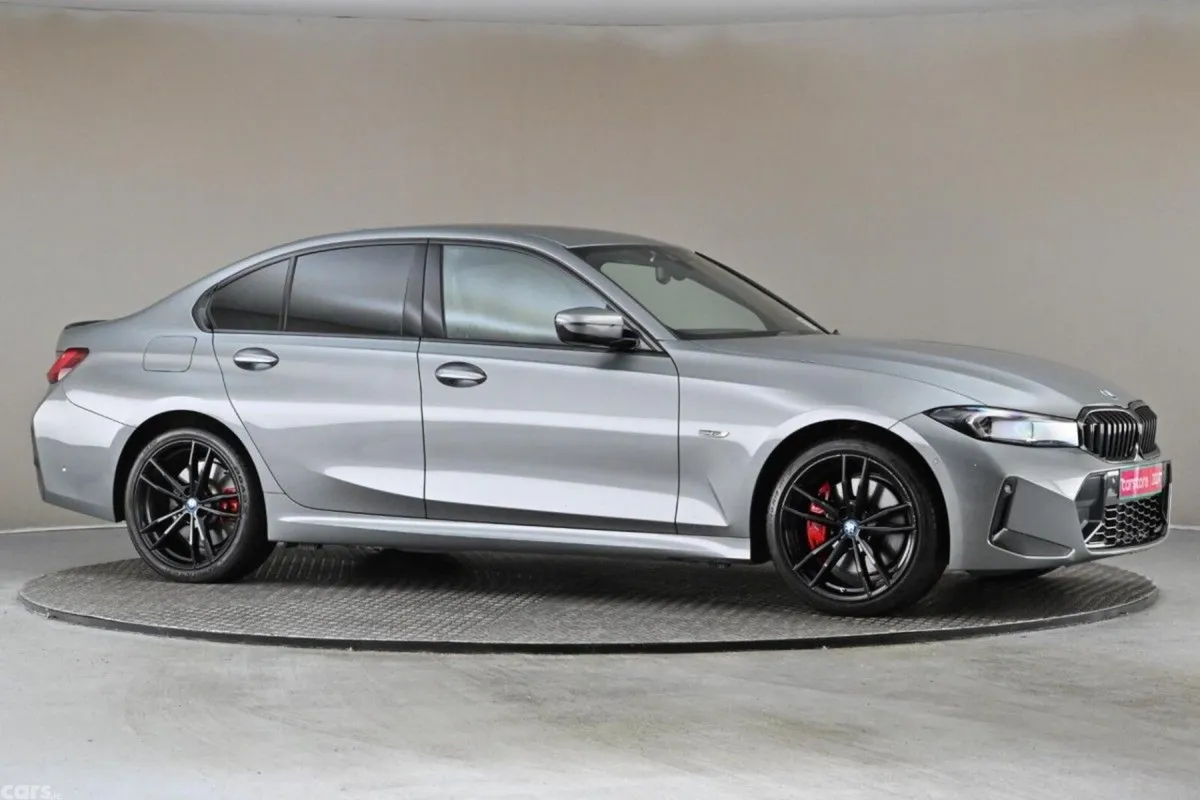 BMW 3-Series Saloon, Petrol Plug-in Hybrid, 2024, Grey