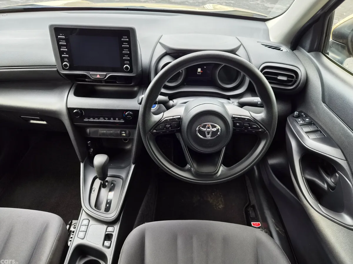 Toyota Yaris Cross SUV, Petrol Hybrid, 2021, Beige