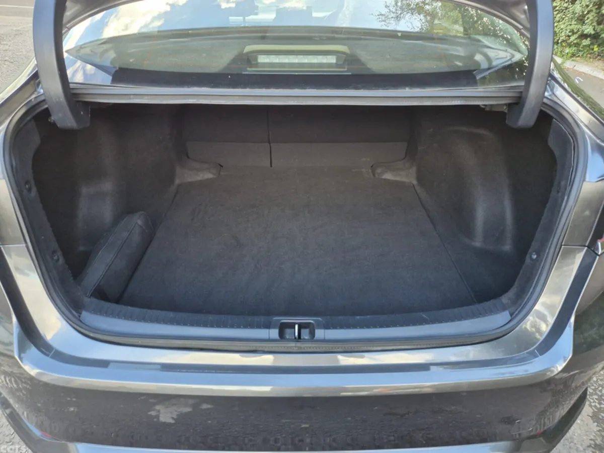Toyota Corolla Saloon, Petrol Hybrid, 2023, Grey