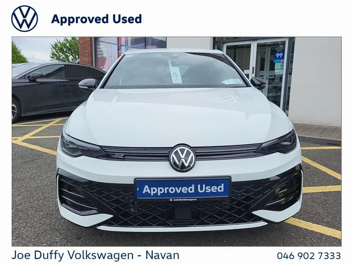 Volkswagen Golf Estate, Diesel, 2025, White