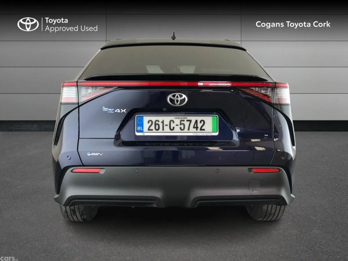 Toyota bZ4X Estate, Electric, 2026, Blue