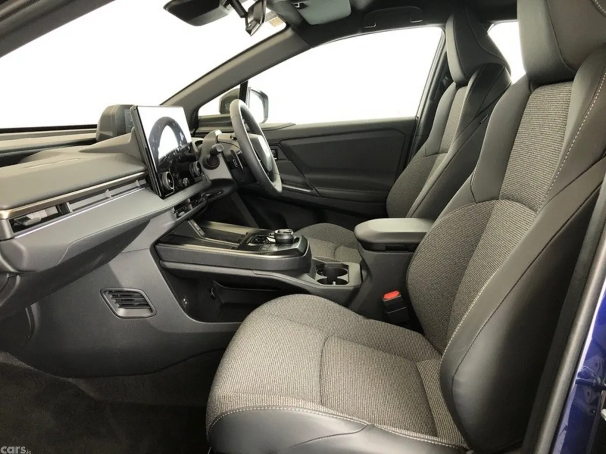 Toyota bZ4X Estate, Electric, 2026, Blue