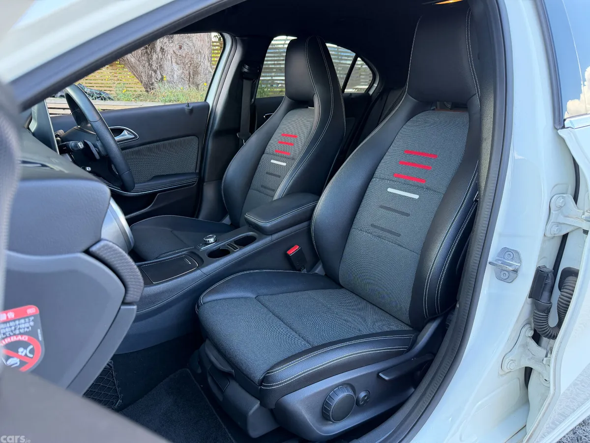 Mercedes-Benz A-Class Hatchback, Petrol, 2018, White