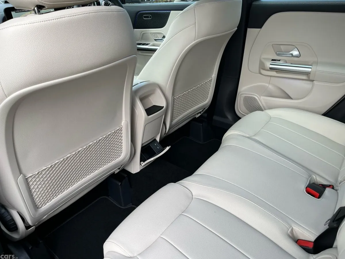 Mercedes-Benz GLA SUV, Diesel, 2026, Grey