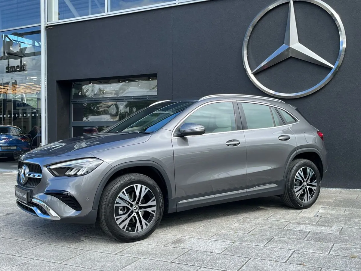 Mercedes-Benz GLA SUV, Diesel, 2026, Grey