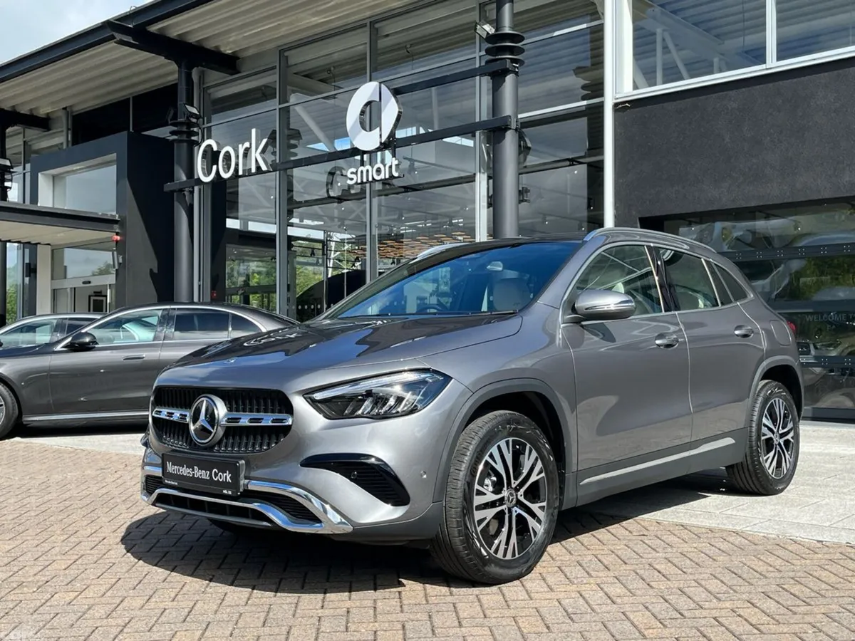 Mercedes-Benz GLA SUV, Diesel, 2026, Grey