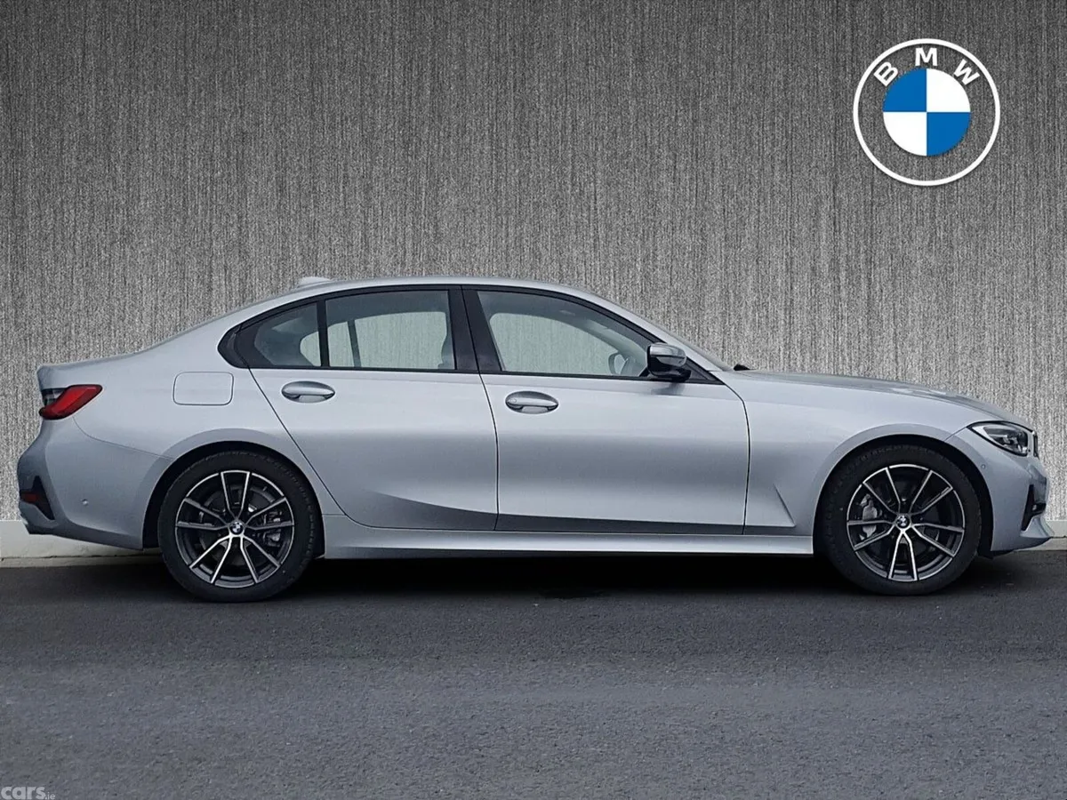 BMW 3-Series Saloon, Petrol Plug-in Hybrid, 2021, Silver