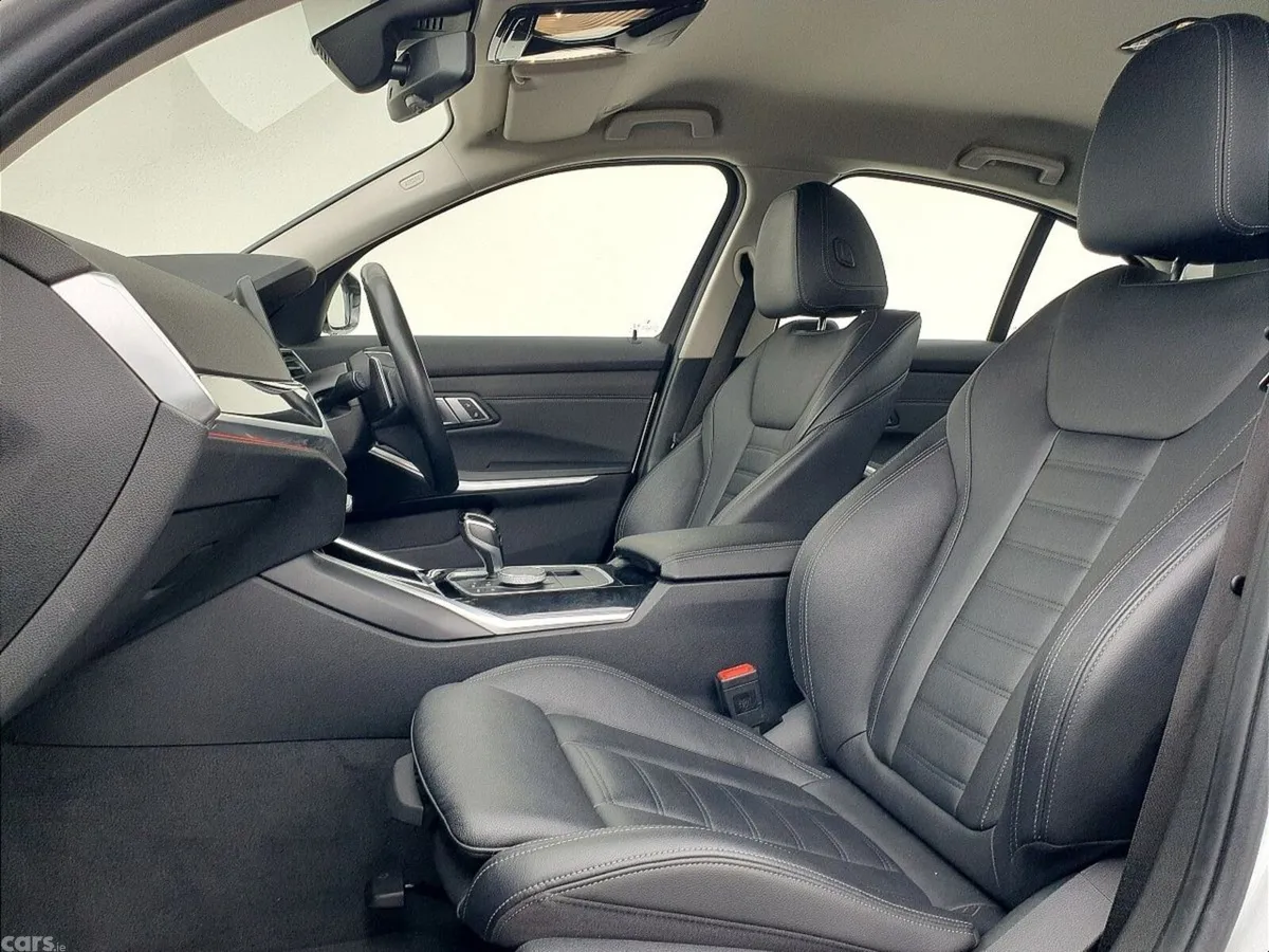 BMW 3-Series Saloon, Petrol Plug-in Hybrid, 2021, Silver