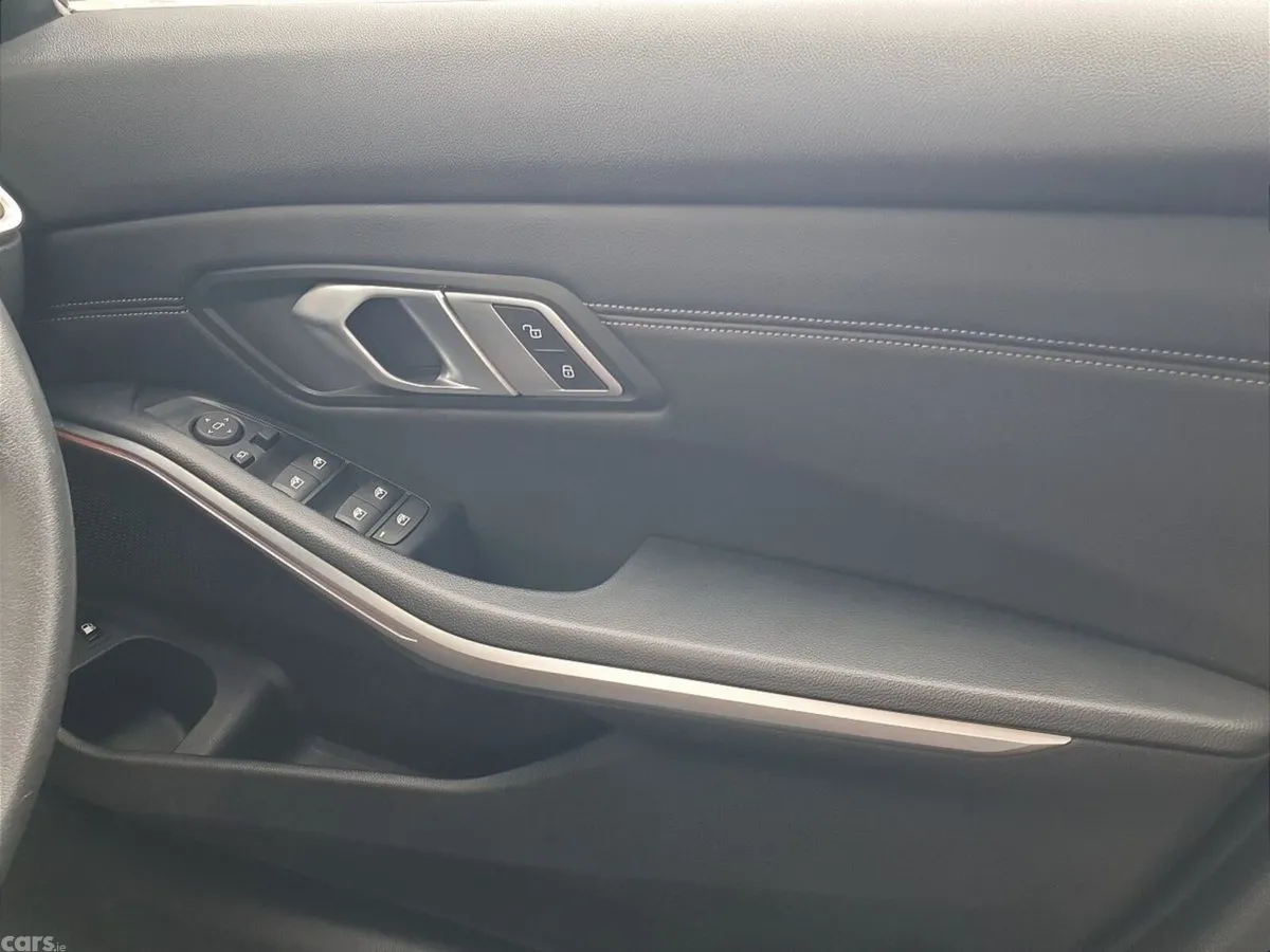 BMW 3-Series Saloon, Petrol Plug-in Hybrid, 2021, Silver