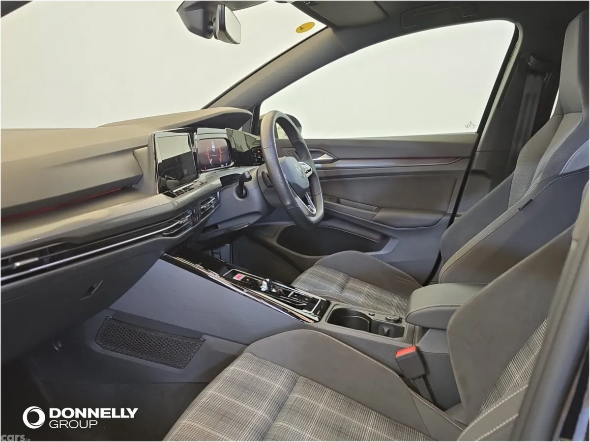 Volkswagen Golf Hatchback, Diesel, 2023, Black